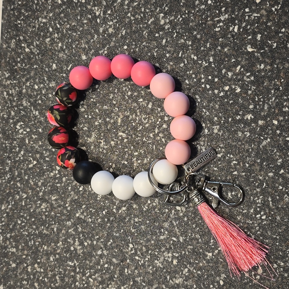 Silicone beaded wristlet keychain
